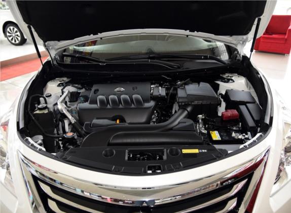 天籁 2015款 2.0L XL-Sporty欧冠运动版 其他细节类   发动机舱