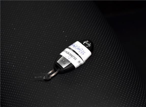 天籁 2016款 2.5L XL-UpperNAVI Tech 智尊版 其他细节类   钥匙