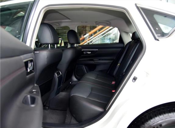 天籁 2016款 2.0L XL舒适版 车厢座椅   后排空间