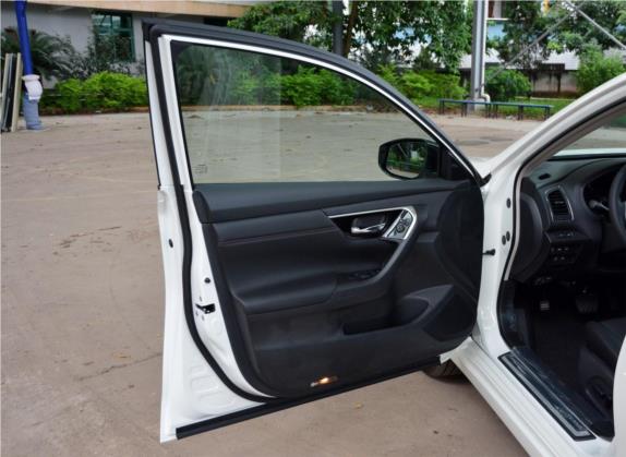 天籁 2016款 2.0L XL-Upper 智尚版 车厢座椅   前门板