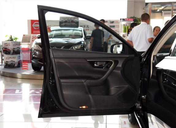 天籁 2016款 2.5L XL 舒享版 车厢座椅   前门板