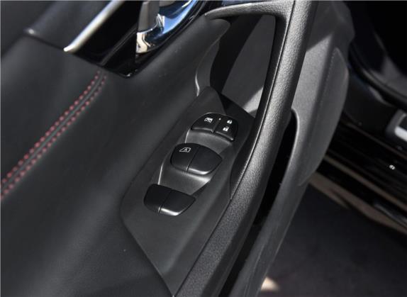 天籁 2016款 改款 2.0L XL舒适版 车厢座椅   门窗控制