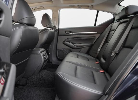 天籁 2019款 2.0L XL Upper 智行版 车厢座椅   后排空间