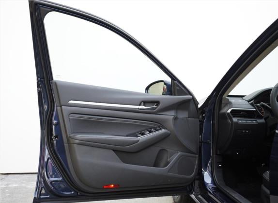 天籁 2019款 2.0L XL Upper 智行版 车厢座椅   前门板