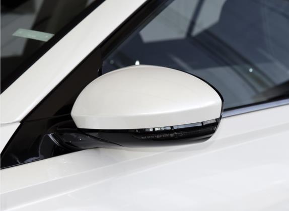 天籁 2020款 改款 2.0L XL Upper 智行版 外观细节类   外后视镜
