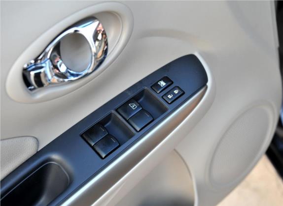 阳光 2014款 1.5XV CVT尊贵版 车厢座椅   门窗控制