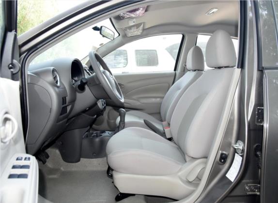阳光 2015款 1.5XE 手动舒适版 车厢座椅   前排空间