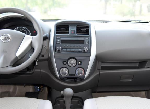 阳光 2015款 1.5XE CVT舒适版 中控类   中控台