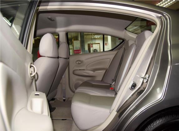 阳光 2016款 1.5XE 手动领先版 车厢座椅   后排空间