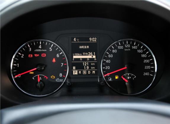 奇骏 2012款 2.5L CVT至尊版 4WD 中控类   仪表盘