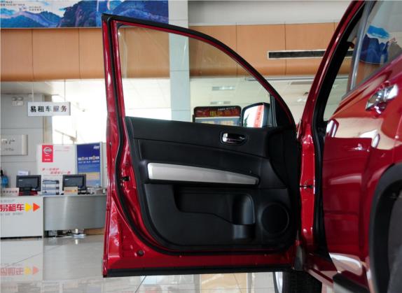 奇骏 2012款 2.0L 手动舒适版 4WD 车厢座椅   前门板