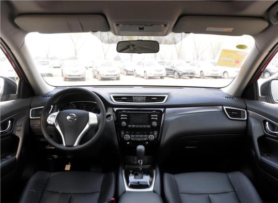 奇骏 2014款 2.0L CVT舒适版 2WD 中控类   中控全图