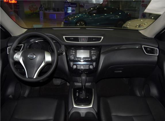 奇骏 2015款 2.5L CVT领先MAX版 4WD 中控类   中控全图