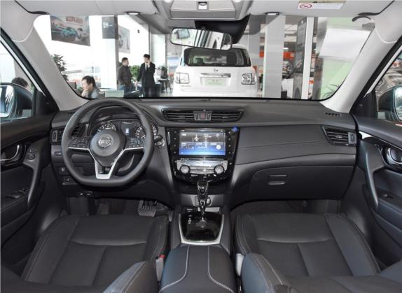 奇骏 2019款 2.0L CVT智联舒适版 2WD 中控类   中控全图