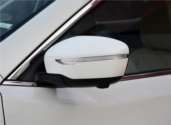 奇骏 2020款 2.0L XL ITS CVT 2WD智联舒适版 外观细节类   外后视镜
