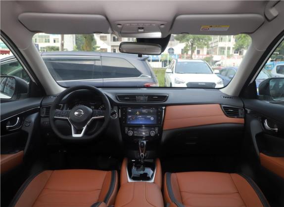 奇骏 2020款 2.0L XL Premium CVT 2WD智联尊享版 中控类   中控全图