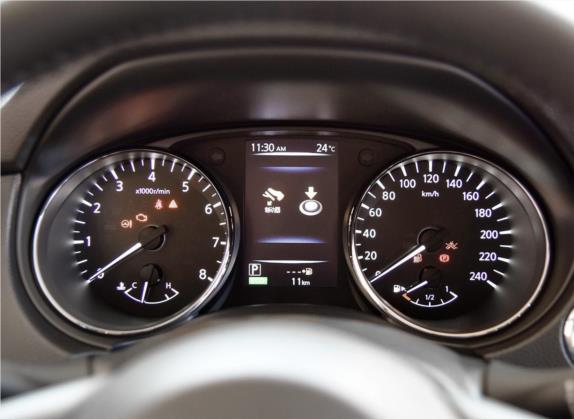奇骏 2020款  2.5L XL ITS CVT 4WD豪华领航版 中控类   仪表盘