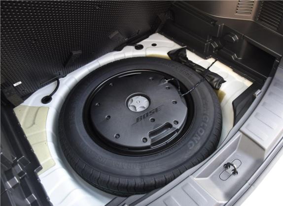 奇骏 2020款 2.5L XV Premium CVT 4WD至尊领航版 其他细节类   备胎