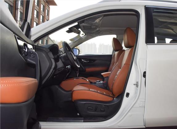 奇骏 2020款 2.5L XV Premium CVT 4WD至尊领航版 车厢座椅   前排空间