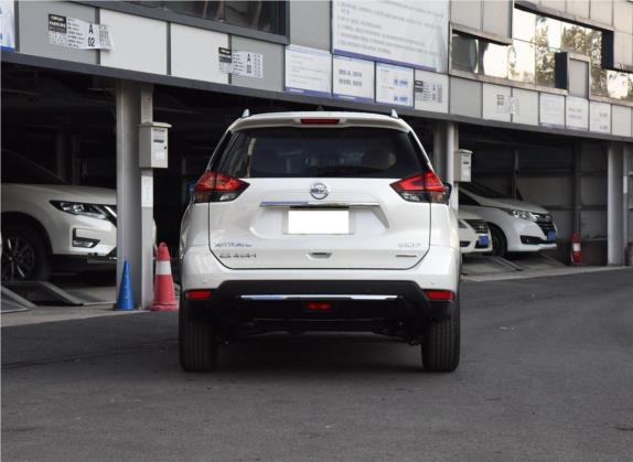 奇骏 2020款 2.5L XV Premium CVT 4WD至尊领航版 外观   正后