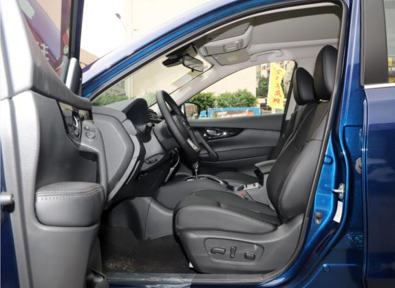 奇骏 2021款 2.0L CVT 2WD XL ITS智联舒适版 车厢座椅   前排空间
