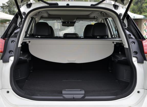 奇骏 2021款 2.5L CVT 4WD XL ITS豪华领航版 车厢座椅   后备厢