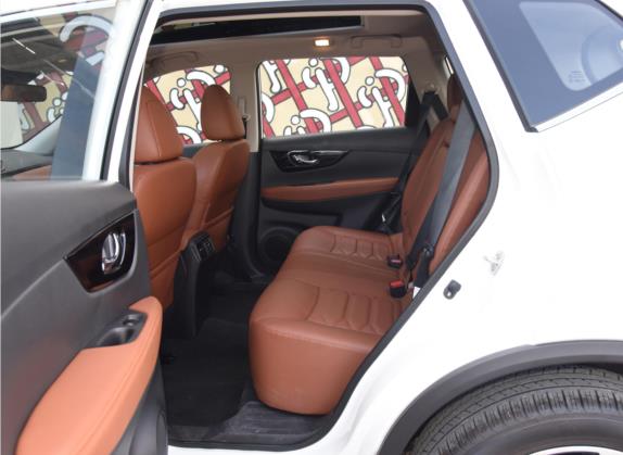 奇骏 2021款 2.5L CVT 4WD XV Premium至尊领航版 车厢座椅   后排空间