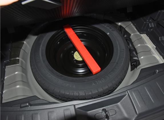 奇骏 2021款 2.0L CVT 2WD XL Premium尊享纪念版 其他细节类   备胎