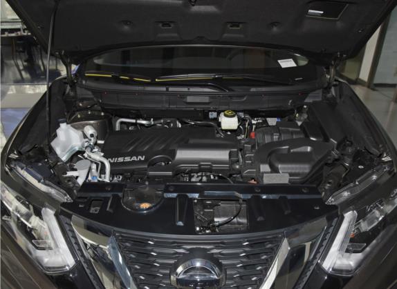 奇骏 2021款 2.0L CVT 2WD XL Premium尊享纪念版 其他细节类   发动机舱