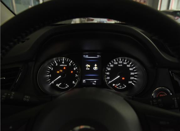 奇骏 2021款 2.0L CVT 2WD XL Premium尊享纪念版 中控类   仪表盘