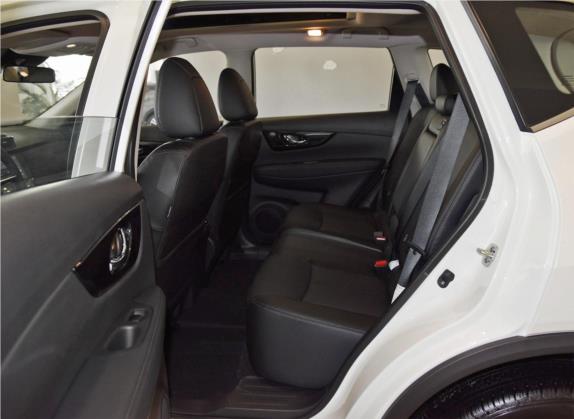 奇骏 2021款 2.5L CVT 4WD XL ITS豪华纪念版 车厢座椅   后排空间