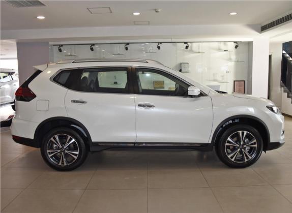 奇骏 2021款 2.5L CVT 4WD XL ITS豪华纪念版 外观   正侧