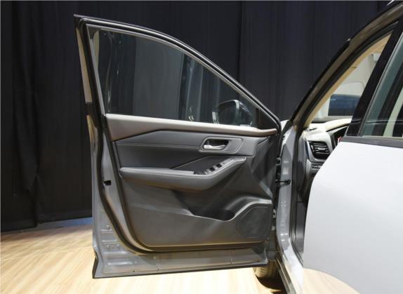 奇骏 2021款 VC-Turbo 300 CVT 4WD至尊版 车厢座椅   前门板
