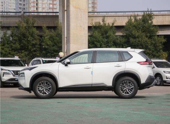 奇骏 2022款 VC-Turbo 300 CVT 2WD星月限定版 外观   正侧