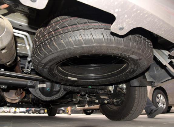 上汽大通MAXUS G10 2014款 2.4L 手动精英版 其他细节类   备胎