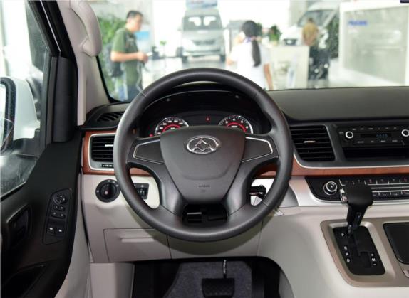 上汽大通MAXUS G10 2015款 2.0T 自动纪念版 中控类   驾驶位