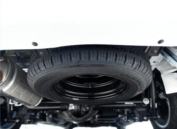 上汽大通MAXUS G10 2016款 2.0T 手动豪华版 其他细节类   备胎