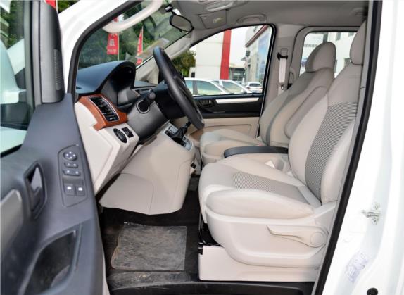 上汽大通MAXUS G10 2016款 1.9T 手动精英版 柴油 国V 车厢座椅   前排空间