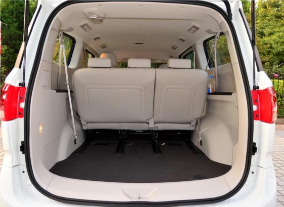 上汽大通MAXUS G10 2016款 1.9T 手动精英版 柴油 国V 车厢座椅   后备厢