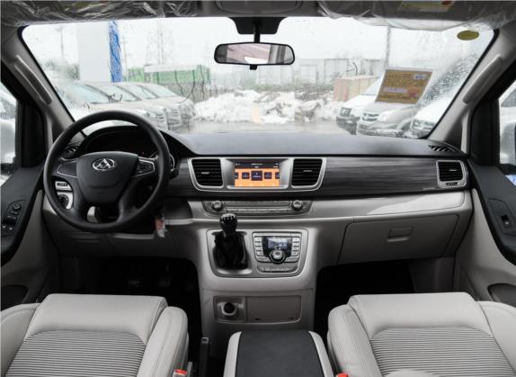 上汽大通MAXUS G10 2018款 PLUS 2.4L 手动精英版 中控类   中控全图
