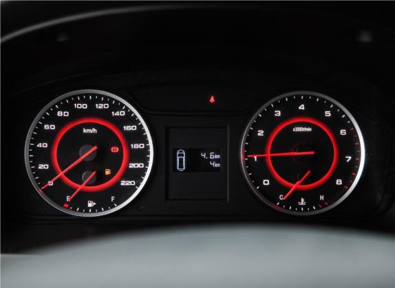 上汽大通MAXUS G10 2018款 PLUS 2.4L 手动精英版 中控类   仪表盘