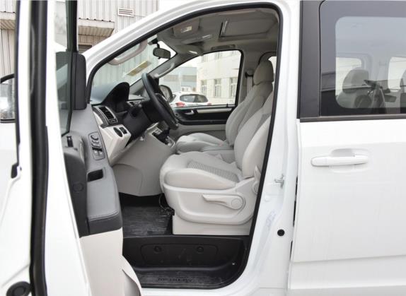 上汽大通MAXUS G10 2018款 PLUS 2.0T 手动精英版 车厢座椅   前排空间