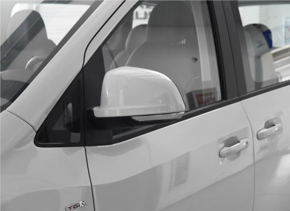 上汽大通MAXUS G10 2019款 改款 PLUS 2.0T 自动精英版 国VI 外观细节类   外后视镜