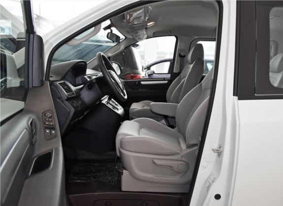 上汽大通MAXUS G10 2019款 改款 PLUS 2.0T 自动智享版 国VI 车厢座椅   前排空间