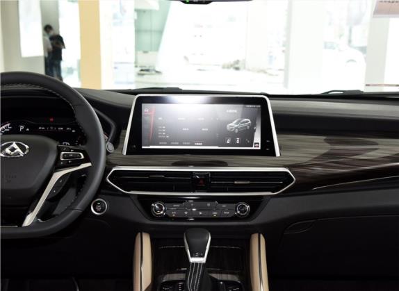 上汽大通MAXUS D90 2017款 2.0T 自动四驱 天狼星 中控类   中控台