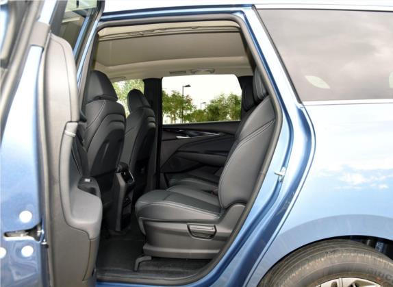 上汽大通MAXUS G50 2019款 1.5T 首发款自动豪华版 6座 车厢座椅   后排空间