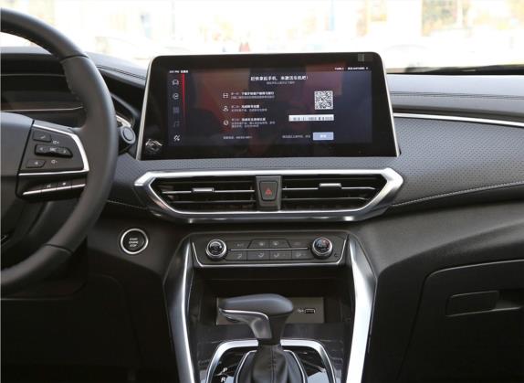 上汽大通MAXUS G50 2019款 1.5T 自动豪华版 国VI 中控类   中控台