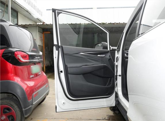 上汽大通MAXUS G50 2020款 1.5T 自动精英版 车厢座椅   前门板