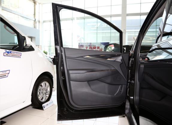 上汽大通MAXUS G50 2020款 1.5T 自动豪华版 车厢座椅   前门板