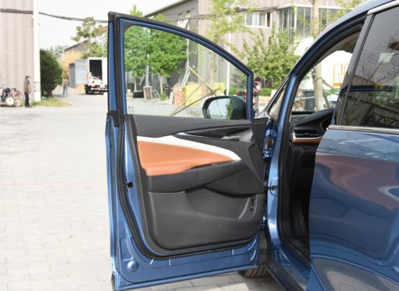上汽大通MAXUS G50 2021款 PLUS 1.5T 自动智享全配版 车厢座椅   前门板